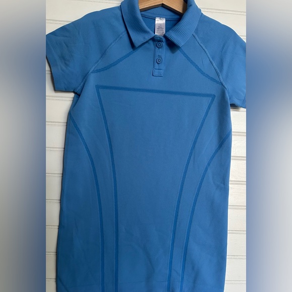 IVIVVA girls fly tech blue polo top in excellent condition - Picture 2 of 6